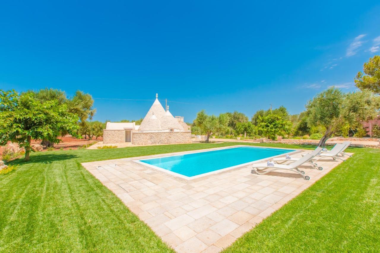 Trullo Zese Con Piscina Privata San Michele Salentino Exterior foto